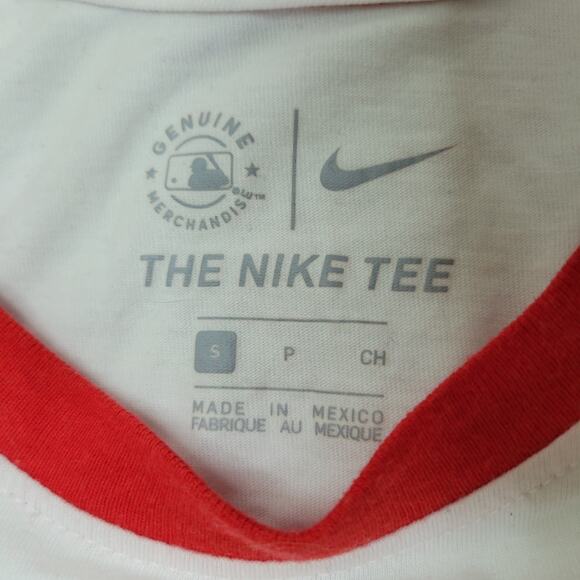 Boston Red Sox Nike Women's Soft Raglan Sleeve Baseball Top Size Small MLB - Picture 3 of 6